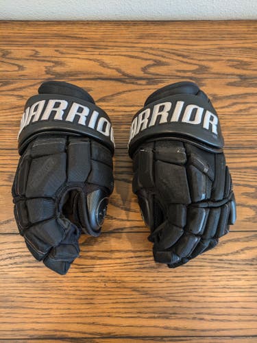 Used Warrior Covert QRE Gloves 13"
