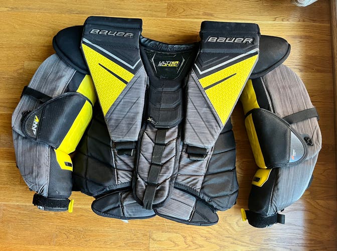 Used  Bauer Supreme UltraSonic Goalie Chest Protector
