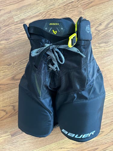 Bauer Mach Youth Large Pants