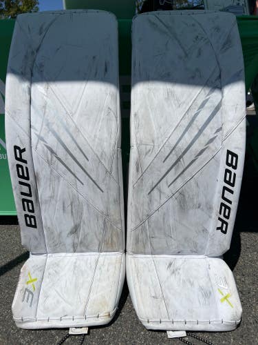 White Used Large Senior Bauer Vapor 3X Goalie Leg Pads