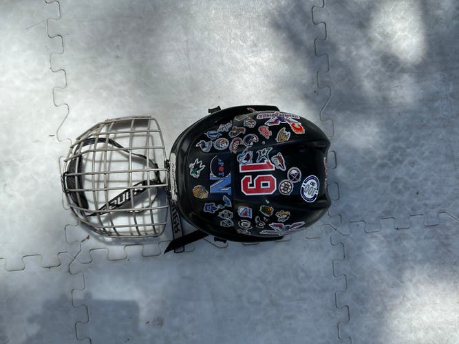 Used Small Bauer BHH2100S Helmet