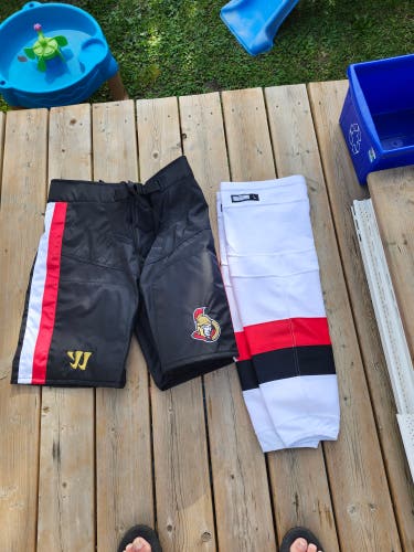 Ottawa Sentors Large Warrior Covert Pant Shell Pro Stock w/matching socks (L)