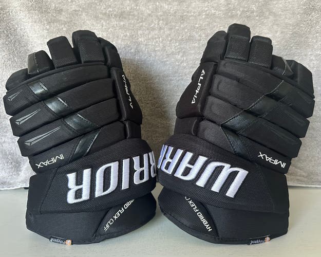 Used  Warrior 15" Alpha Pro Gloves