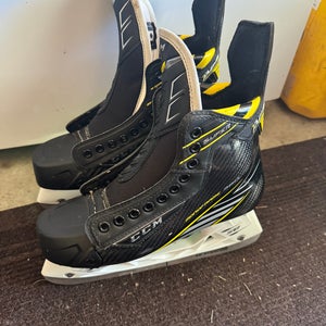 New Senior CCM Regular Width Pro Stock 7 Super Tacks Hockey Skates