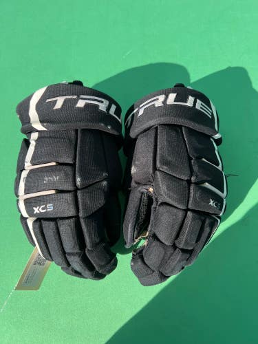 Black Used Senior True xc5 Gloves 14"