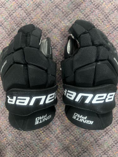 Bauer Supreme Hockey Glove Ignite Pro+ Size 12”