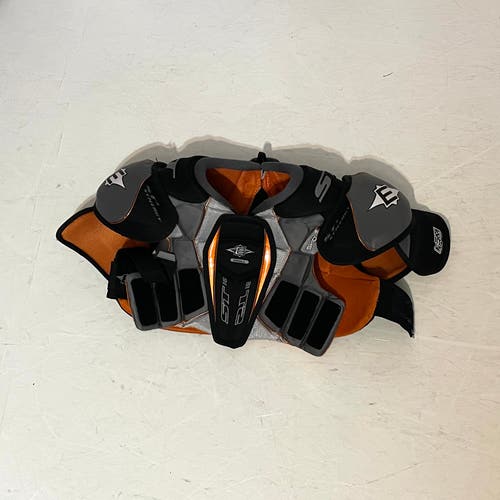 Used Small Easton Synergy Shoulder Pads