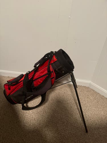 Canadian Golf Bag