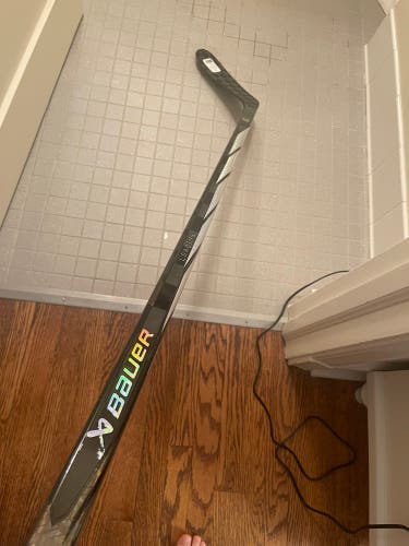 New Senior Bauer Left Handed P28 Proto-R Hockey Stick