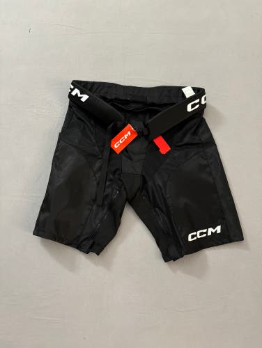 New Black Senior Medium CCM Jetspeed Hockey Pant Covers