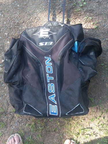 Used Easton S13 Hockey Bag