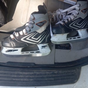Used size 13J CCM vector 1.0 Hockey Skates