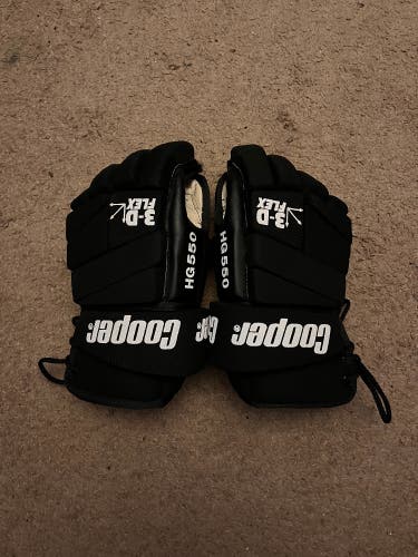 Cooper HG550 3D Flex Adult Hockey Gloves