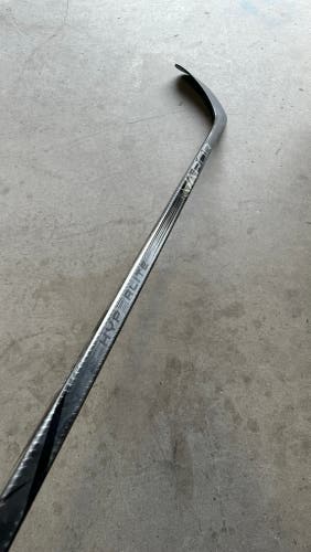 Used Senior Bauer Right Handed P90TM 87 Flex Pro Stock Vapor Hyperlite 2 Hockey Stick