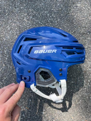 Blue Used Large Bauer Re-Akt 150 Helmet