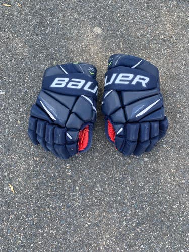 Blue Used Junior Bauer Vapor X2.9 Gloves 12"