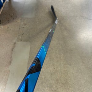 Used Senior Bauer Nexus Geo Hockey Stick Left Hand P28
