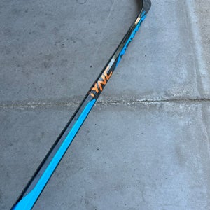 Used Senior Bauer Right Handed P92 77 Flex Pro Stock Nexus Sync Hockey Stick