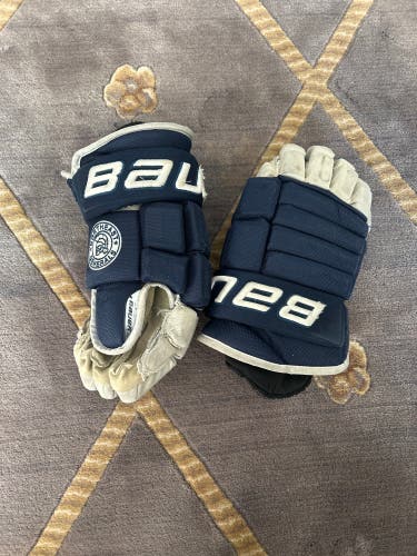 NAHL bauer gloves