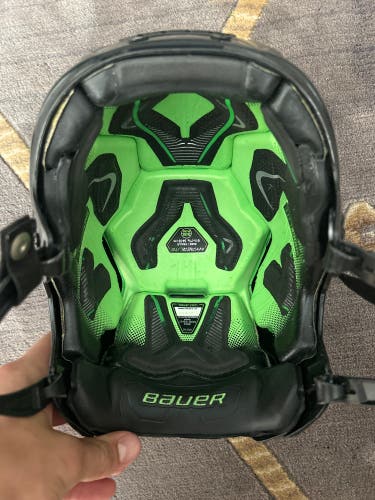 New Small Bauer Pro Stock Hyperlite Helmet