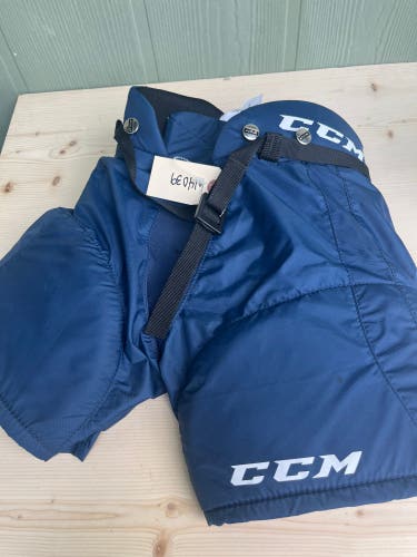Used Youth CCM LTP Hockey Pants Size: Medium E3-1