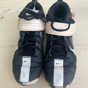 Used Black Youth Nike Trout Fastflex Size 4Y Cleats. B R5 S5 L1