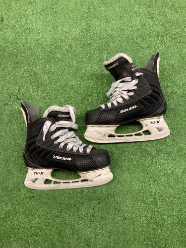 Used Senior Bauer Flexlite 4.0 Hockey Skates Extra Wide Width 8