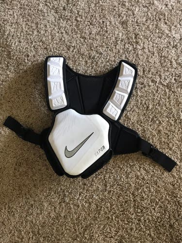 Medium Nike Vapor Elite Shoulder Pads