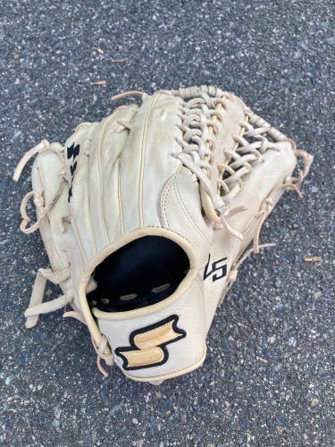Brown Used SSK Z5 Right Hand Throw Outfield Baseball Glove 12.75"
