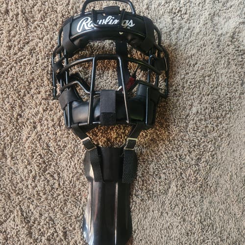 Rawlings Catcher's Mask for Umpiring or Softball With Throat protection. Excellent condition