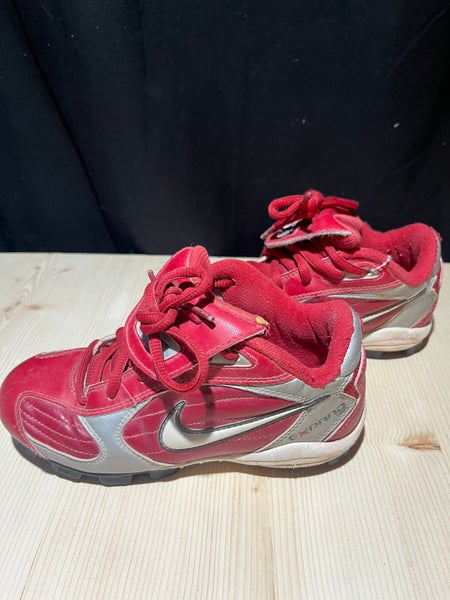 Used Kids Nike Expand Tech Cleats Size 2 A R2 S2 L2
