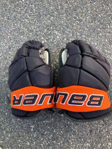 Used Junior Bauer Vapor Pro Team Gloves 10"