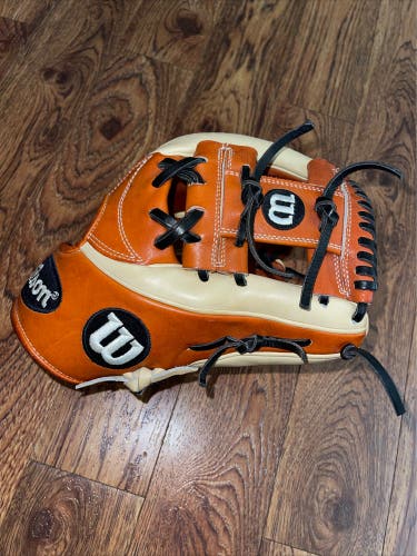 Wilson 2018 A2K 1787 Infield Baseball Glove Right Hand Throw 11.75 inch