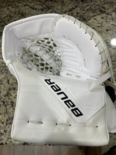 Bauer Mach Regular Pro used a couple times