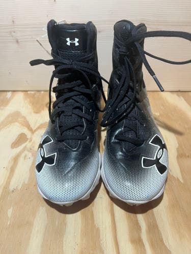 Under Armour Highlight Cleats  - Youth size 3Y A1-1