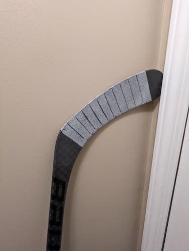 Used Senior Bauer Nexus 7000 Right Handed Hockey Stick