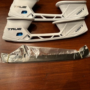 True blades + holders Size 263 BRAND NEW