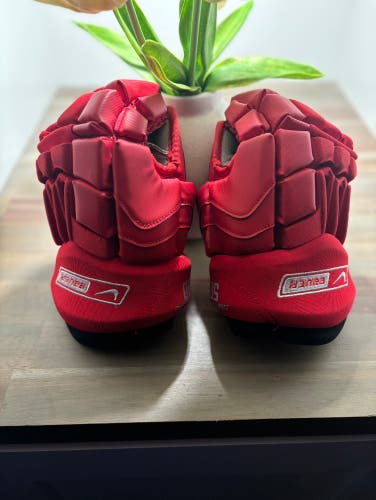 Bauer Nike Supreme 50 Hockey Gloves