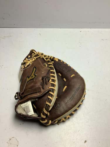 Used Mizuno Gxc90b2 33 1 2" Catcher's Gloves