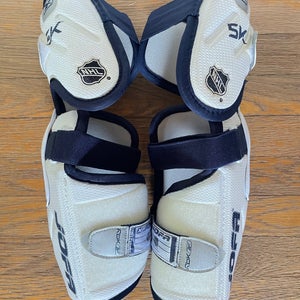 Lightly Used Reebok RBK JOFA 5K Elbow Pads Senior Size 6 Large