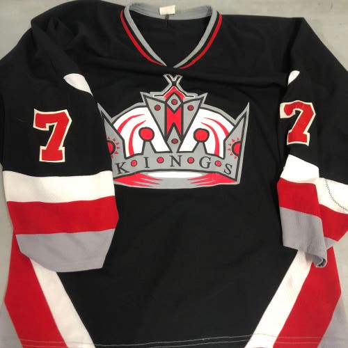 Kings adult large game jersey #7