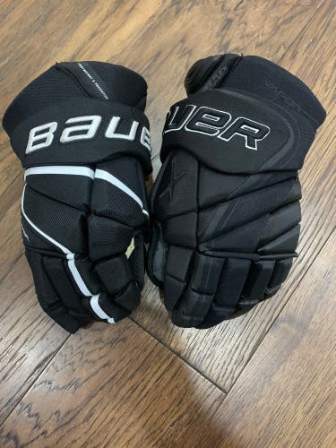 New Bauer Supreme 3S Pro Gloves 14" MISMATCH