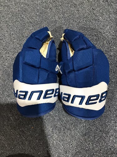 New  Bauer 14" Pro Stock Supreme Mach Gloves