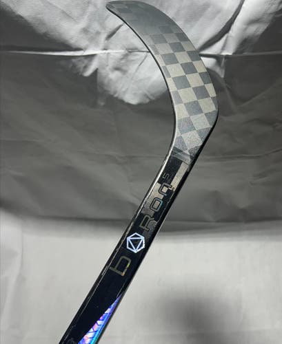 Senior New Right Handed Bauer Proto-R Hockey Stick p92 (77 FLEX)