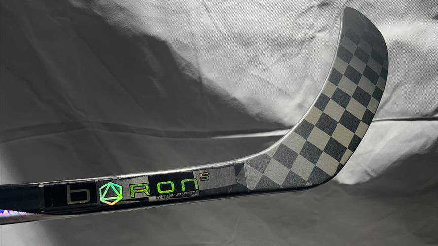 Senior New Right Handed Bauer Proto-R Hockey Stick p92 (77 FLEX) (a)