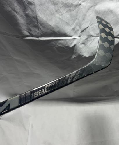 New Senior Right Handed CCM FT Ghost Hockey Stick P29 (75 Flex)