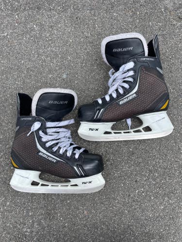Used Intermediate Bauer Supreme One.4 Hockey Skates Regular Width Size 5