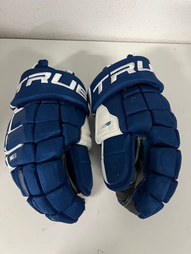 true Hockey Gloves