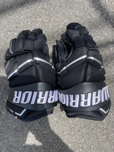 Black Used Junior Warrior Alpha LX Pro Gloves 12"
