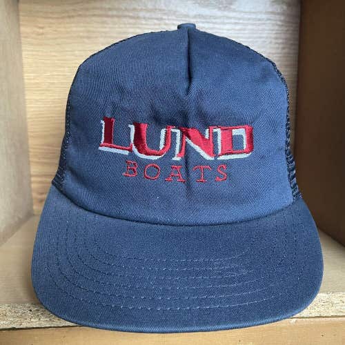 Vintage Lund Boats Embroidered Snapback Trucker Hat Cap Made in USA